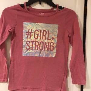 2 girls comfy shirts size 7/8